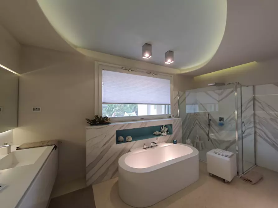 Immagine 28 di Villa in vendita  a Rovigo