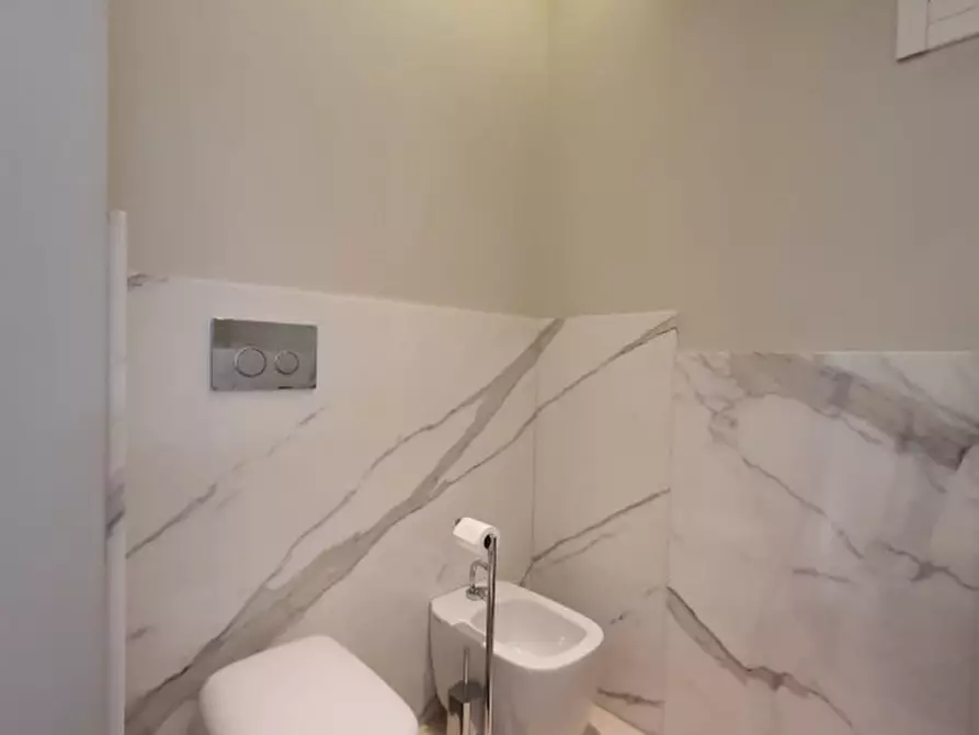 Immagine 34 di Villa in vendita  a Rovigo