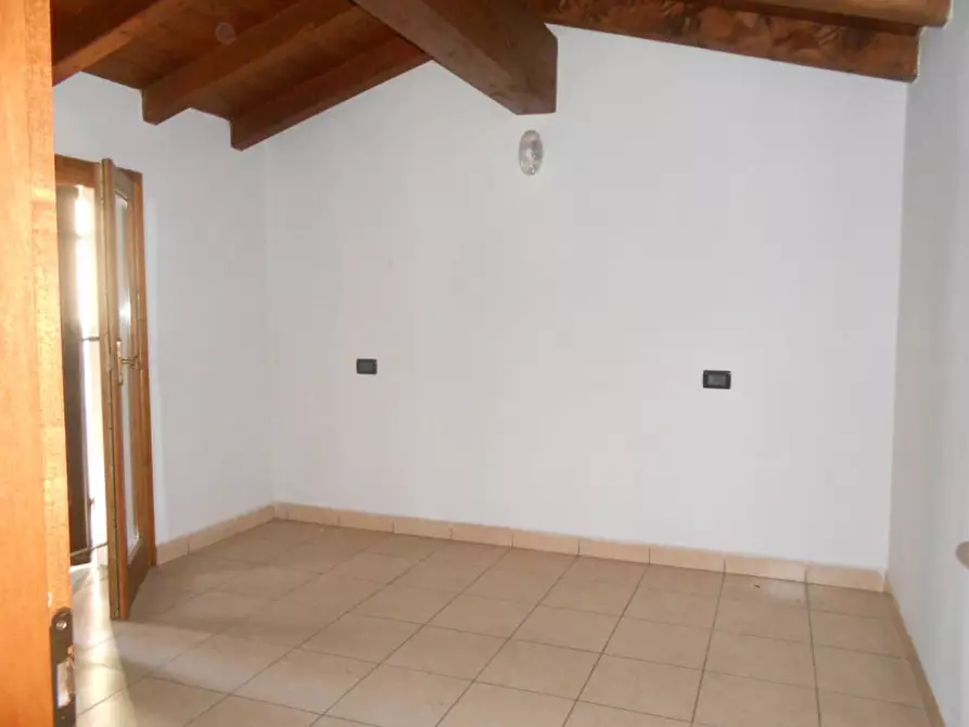 Immagine 6 di Casa indipendente in vendita  in VIA BRESCIA a Odolo