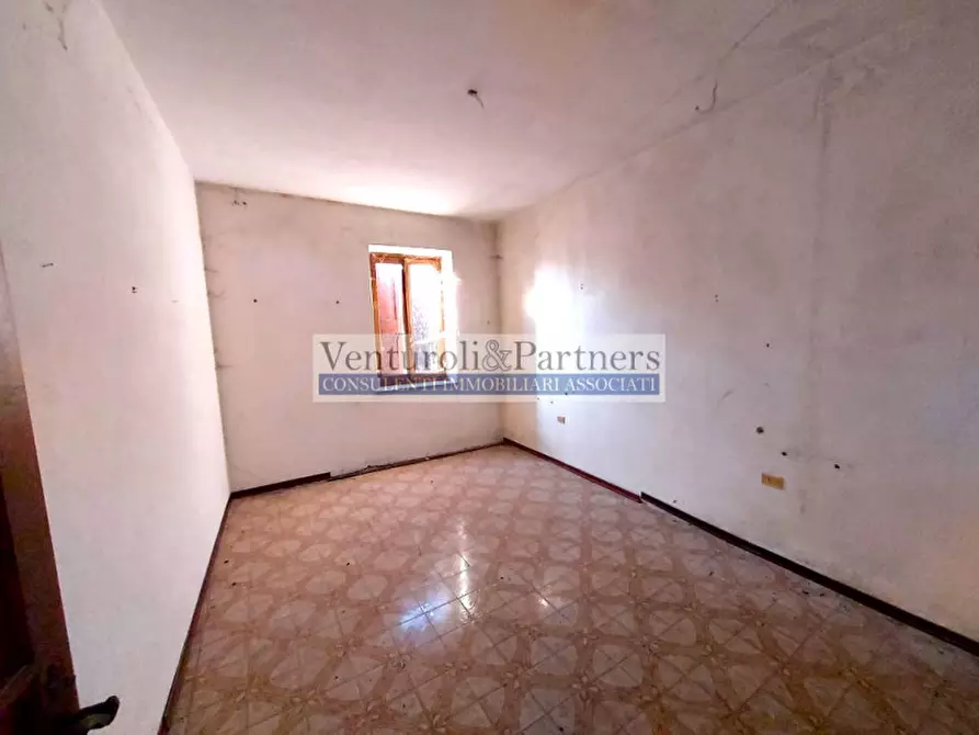 Immagine 17 di Rustico / casale in vendita  in via piridello a Solferino