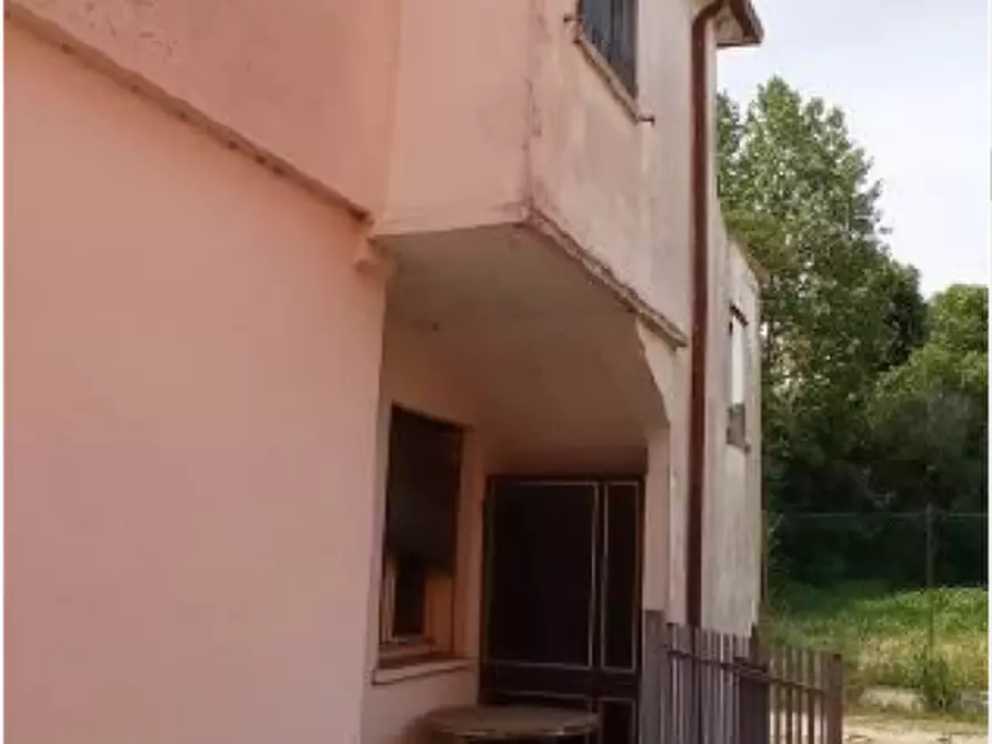 Immagine 7 di Casa indipendente in vendita  in Via Pioveghetto a Padova