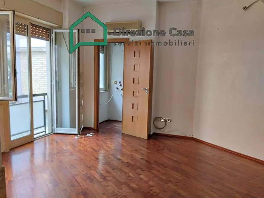 Immagine 1 di Appartamento in vendita  in Via Ponti rossi 210 a Napoli