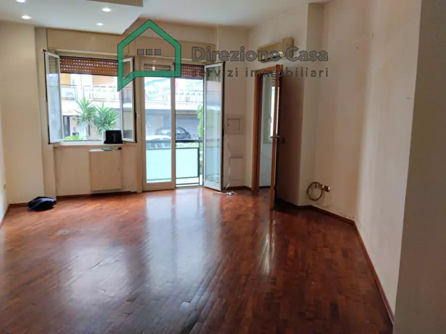 Immagine 1 di Appartamento in vendita  in Via Ponti rossi 210 a Napoli