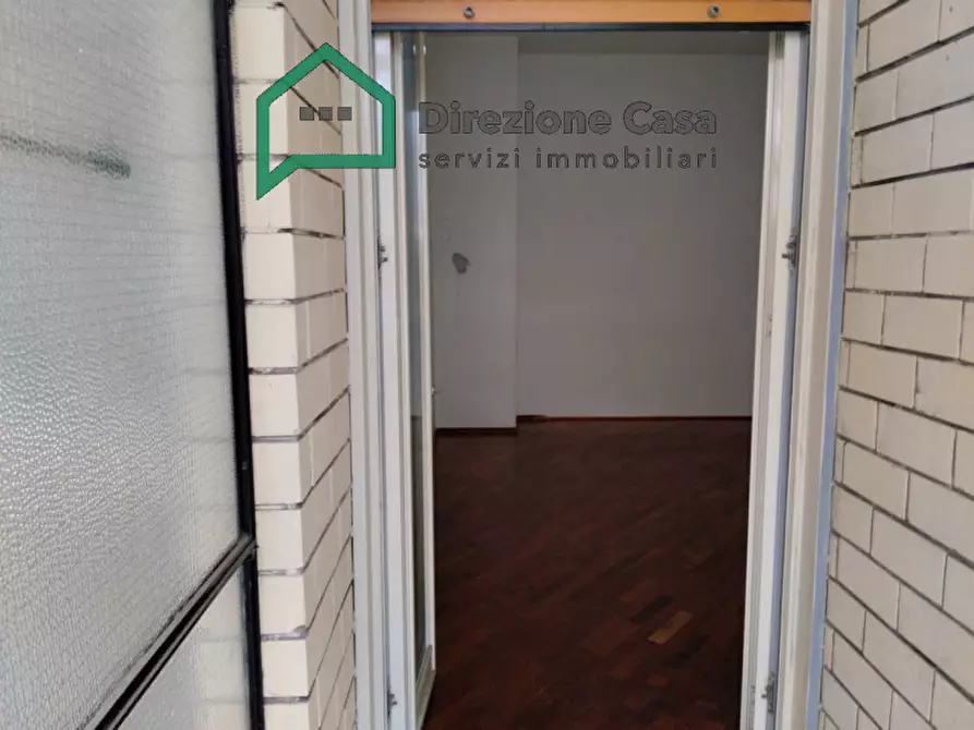 Immagine 11 di Appartamento in vendita  in Via Ponti rossi 210 a Napoli