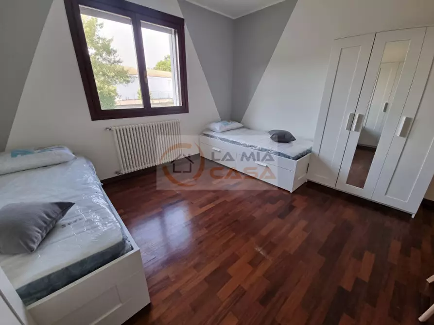 Immagine 6 di Camera in affitto  in Via Garibaldi 22 a Legnaro