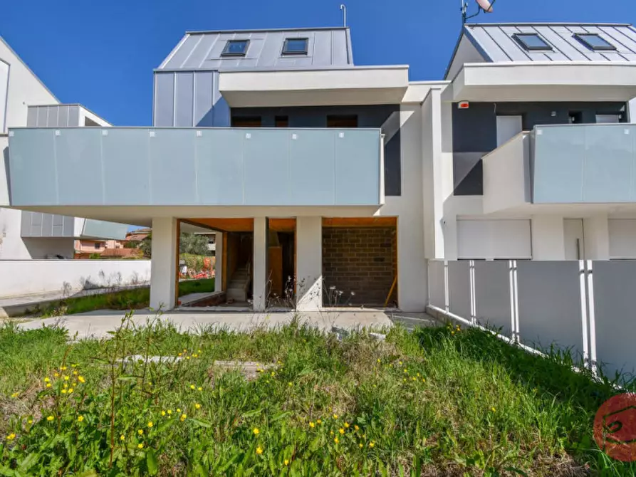 Immagine 1 di Casa bifamiliare in vendita  a Cesena