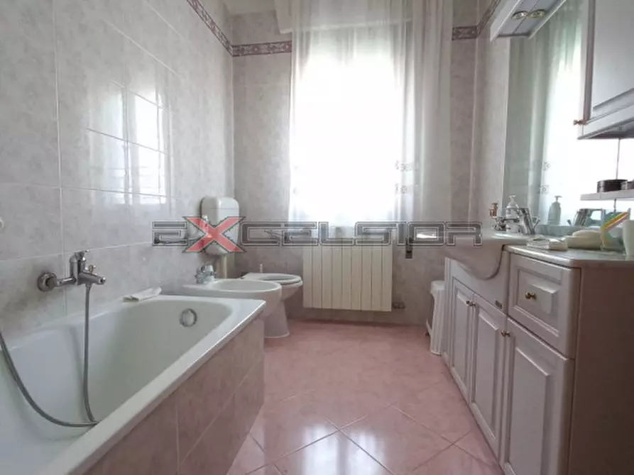 Immagine 10 di Casa bifamiliare in vendita  in Via G. Matteotti 20 bis cavarzere a Cavarzere