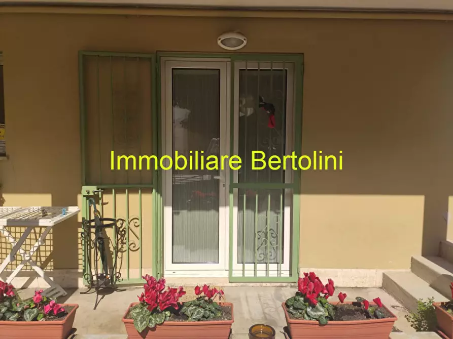 Immagine 4 di Appartamento in vendita  in c.so matuzia a San Remo