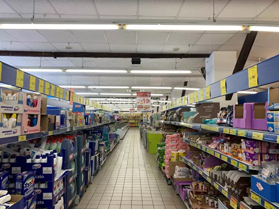 Immagine 4 di Attività commerciale in vendita  in Via del Destriero 19 a Trieste