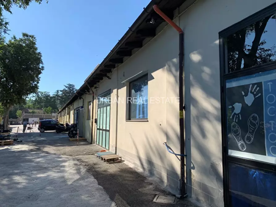 Immagine 6 di Attività commerciale in vendita  in Via del Destriero 19 a Trieste