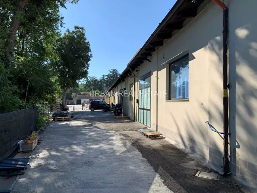 Immagine 7 di Attività commerciale in vendita  in Via del Destriero 19 a Trieste