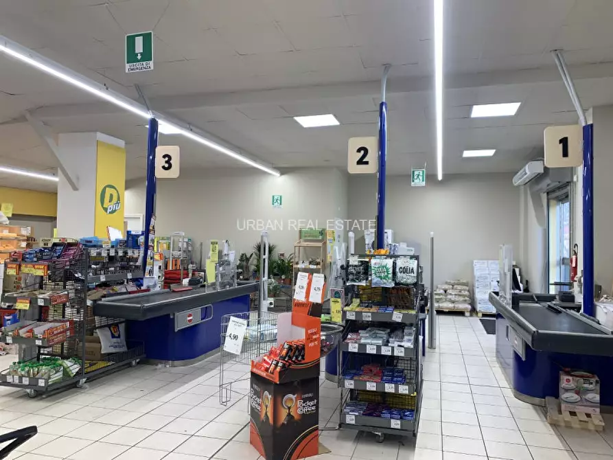 Immagine 12 di Attività commerciale in vendita  in Via del Destriero 19 a Trieste