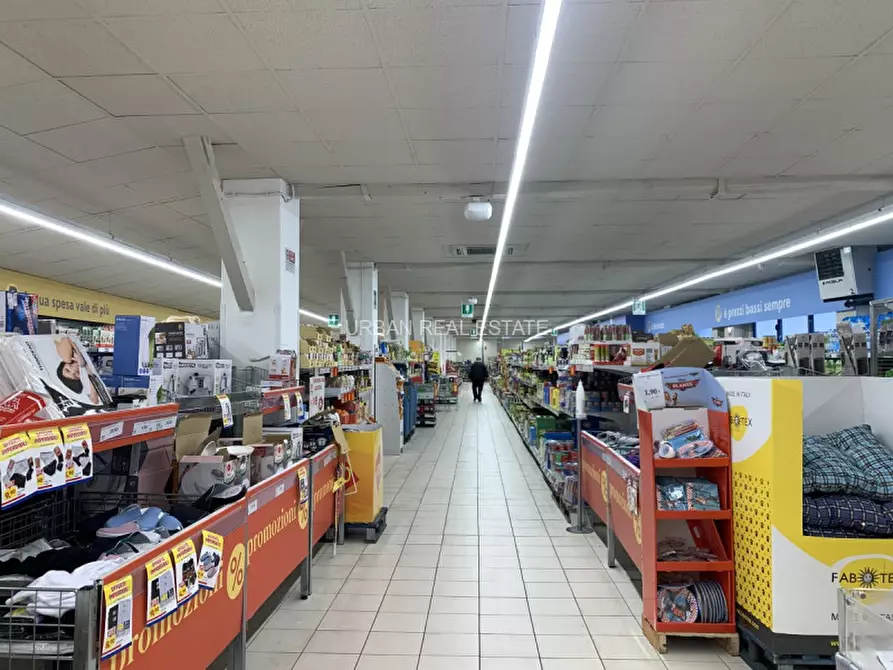 Immagine 17 di Attività commerciale in vendita  in Via del Destriero 19 a Trieste