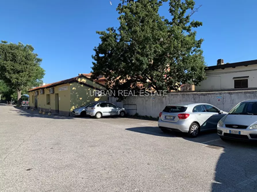 Immagine 18 di Attività commerciale in vendita  in Via del Destriero 19 a Trieste