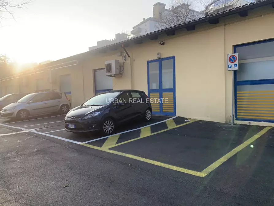 Immagine 24 di Attività commerciale in vendita  in Via del Destriero 19 a Trieste