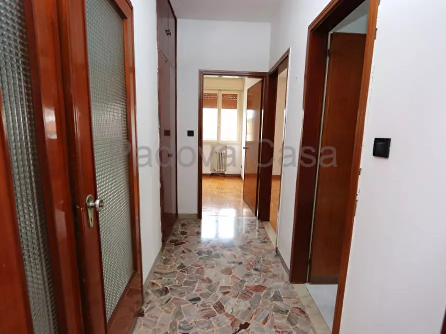 Immagine 12 di Appartamento in vendita  a Padova