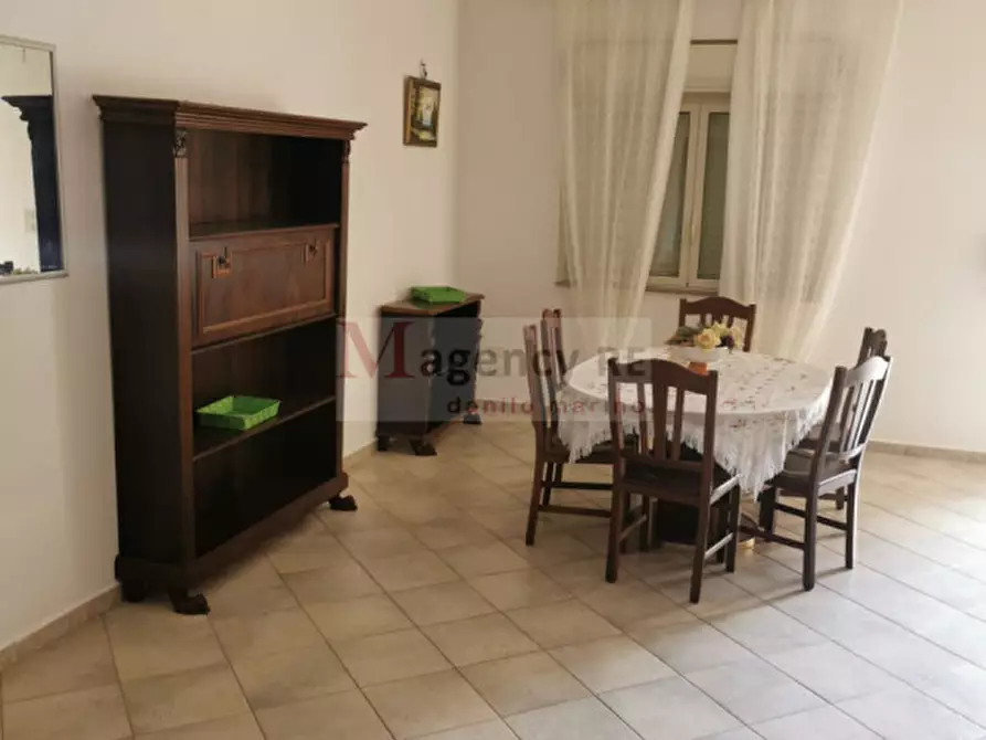Immagine 10 di Appartamento in vendita  a Bova Marina