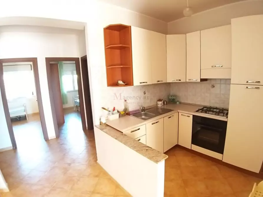 Immagine 12 di Appartamento in vendita  a Bova Marina