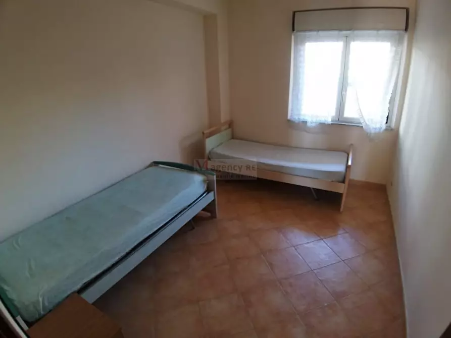 Immagine 17 di Appartamento in vendita  a Bova Marina