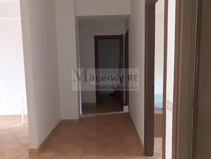 Immagine 22 di Appartamento in vendita  a Bova Marina