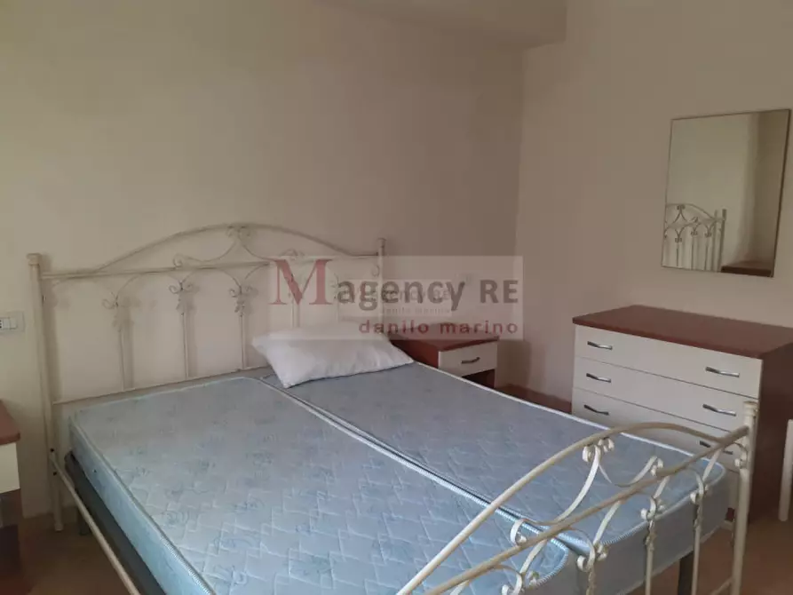 Immagine 23 di Appartamento in vendita  a Bova Marina