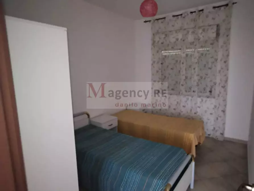 Immagine 24 di Appartamento in vendita  a Bova Marina