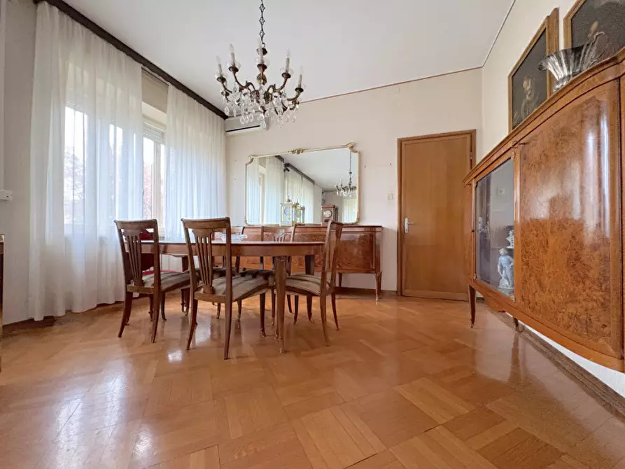 Immagine 6 di Casa bifamiliare in vendita  in Via Pozzuolo 88 a Udine
