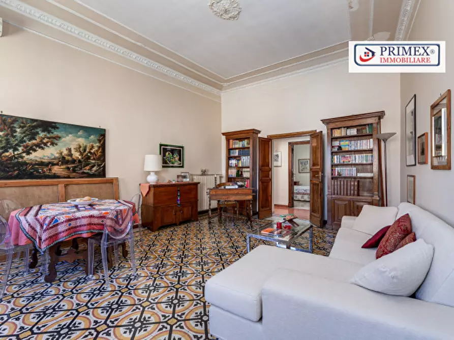 Immagine 11 di Appartamento in vendita  in via del Governo Vecchio a Roma