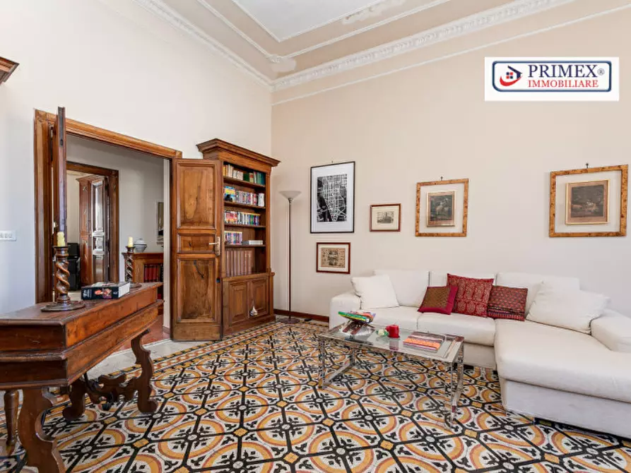 Immagine 12 di Appartamento in vendita  in via del Governo Vecchio a Roma