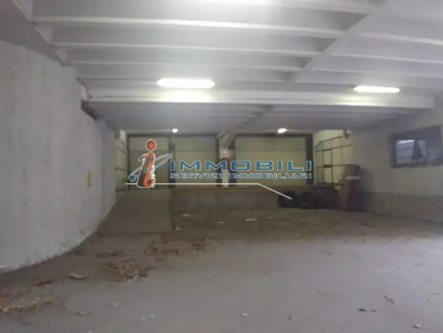 Immagine 12 di Magazzino in affitto  in VIA MECENATE a Milano