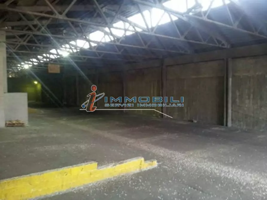 Immagine 23 di Capannone industriale in affitto  in VIA MECENATE a Milano