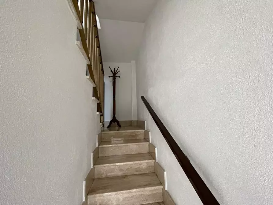 Immagine 9 di Casa indipendente in vendita  in Via cappella vecchia a Paternò