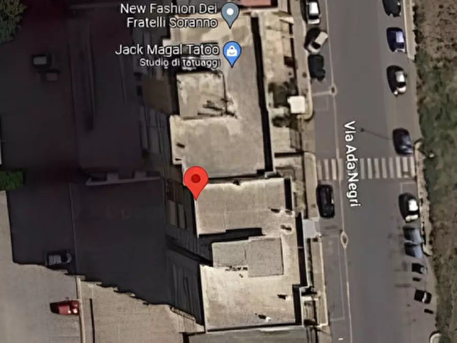 Immagine 8 di Magazzino in vendita  in Via Ada Negri, 9 a Bari