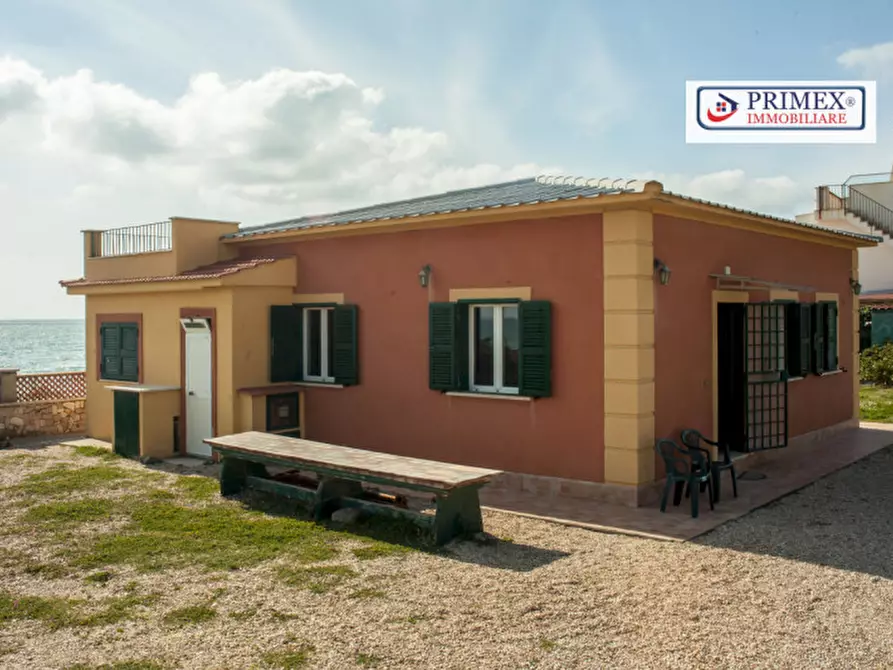 Immagine 2 di Villa in affitto  in LUNGOMARE DELLE SIRENE a Pomezia