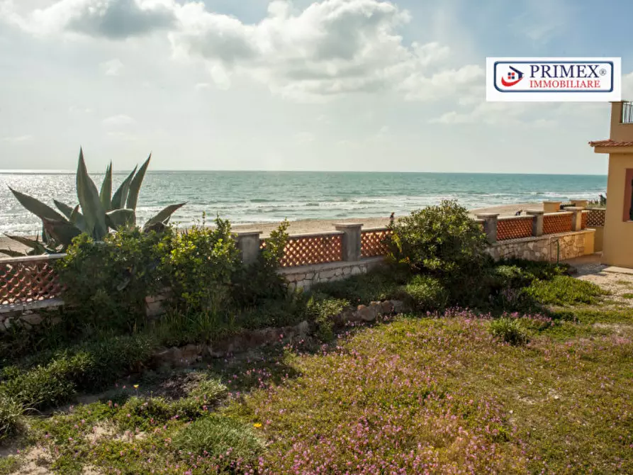 Immagine 5 di Villa in affitto  in LUNGOMARE DELLE SIRENE a Pomezia