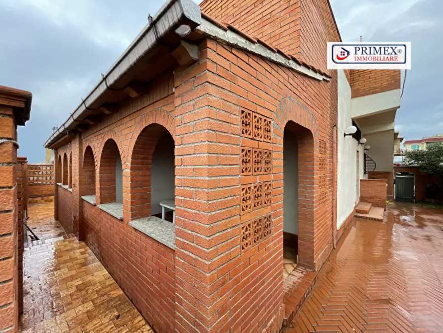 Immagine 3 di Villa in affitto  in LUNGOMARE DELLE SIRENE a Pomezia