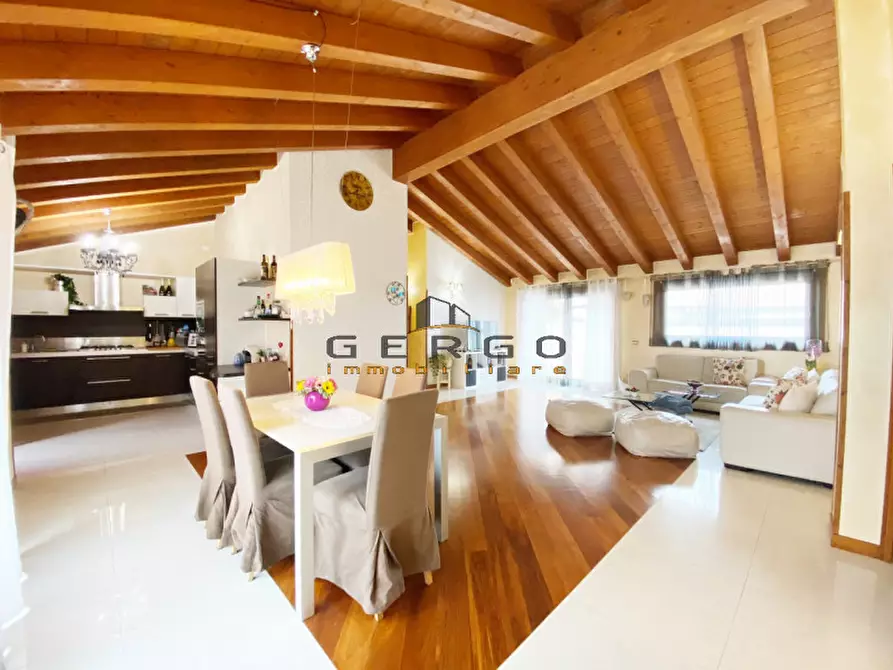 Immagine 15 di Appartamento in vendita  in Via Antonio Calvani a Monastier Di Treviso