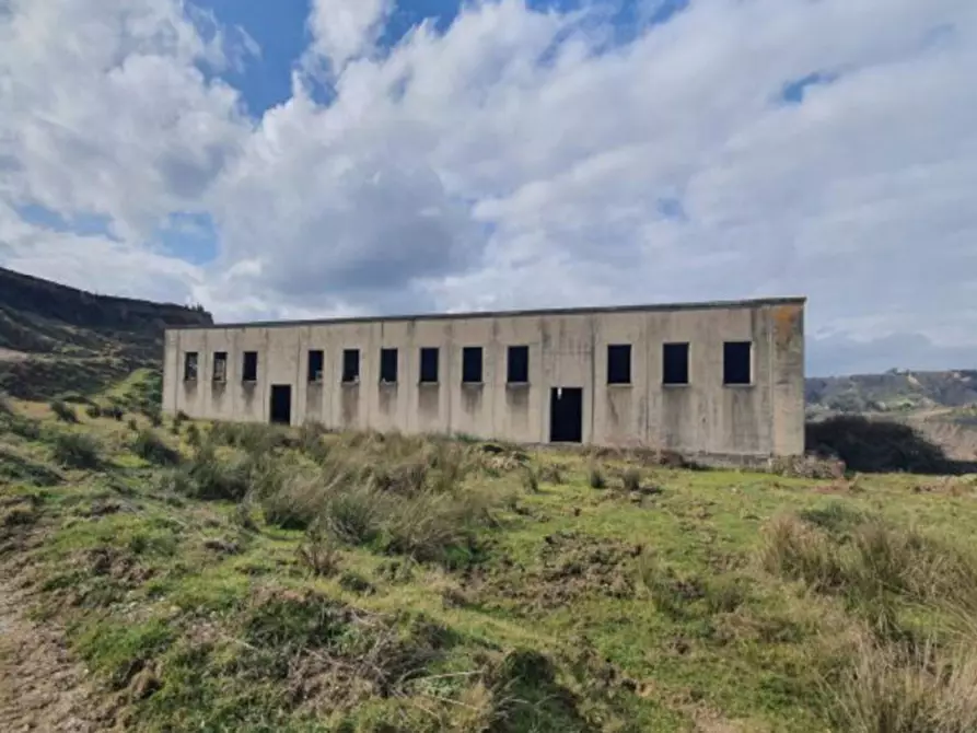 Immagine 1 di Capannone industriale in vendita  in contrada Serramonda, N. snc a Marcellinara