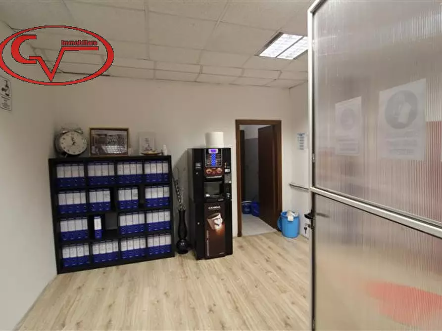 Immagine 4 di Capannone industriale in vendita  in penna a Terranuova Bracciolini