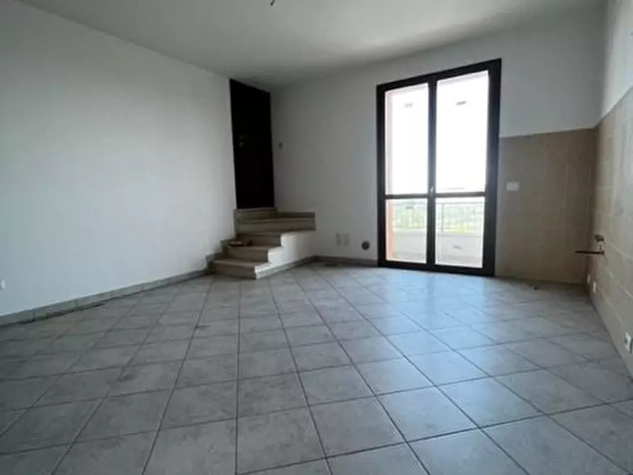 Immagine 9 di Appartamento in vendita  a Savignano Sul Rubicone