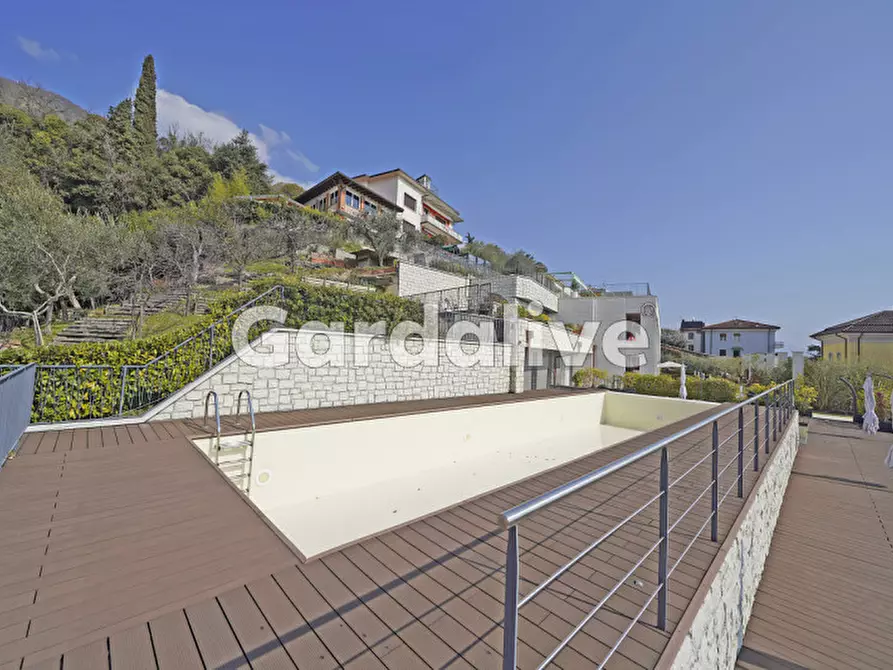 Immagine 9 di Appartamento in vendita  in Via Brunati 17 a Salò