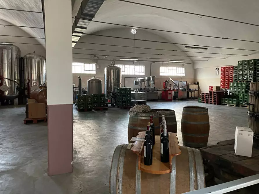 Immagine 5 di Capannone industriale in vendita  in via martiri a Narzole