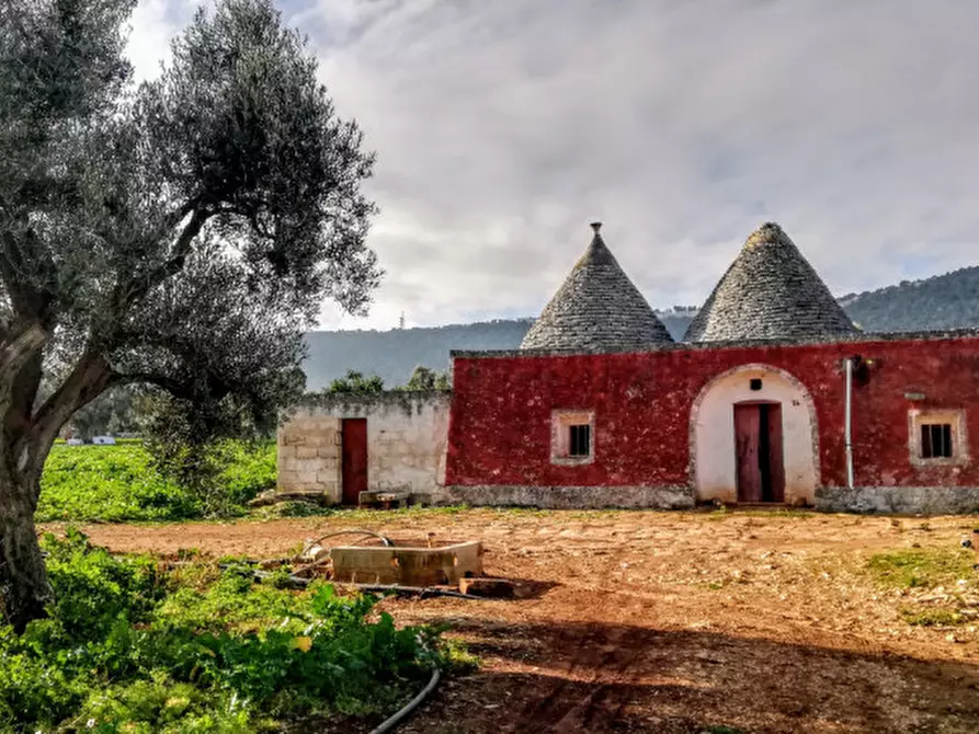 Immagine 1 di Rustico / casale in vendita  a Fasano