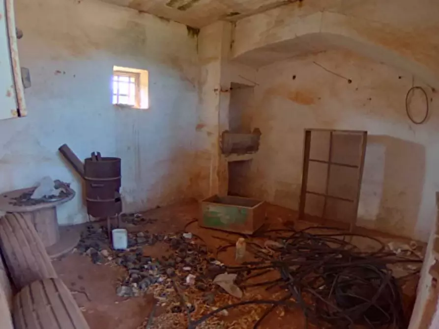 Immagine 27 di Rustico / casale in vendita  a Fasano