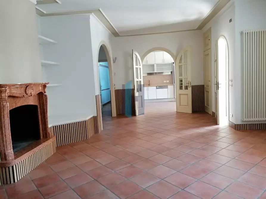 Immagine 1 di Villetta a schiera in affitto  a Travagliato