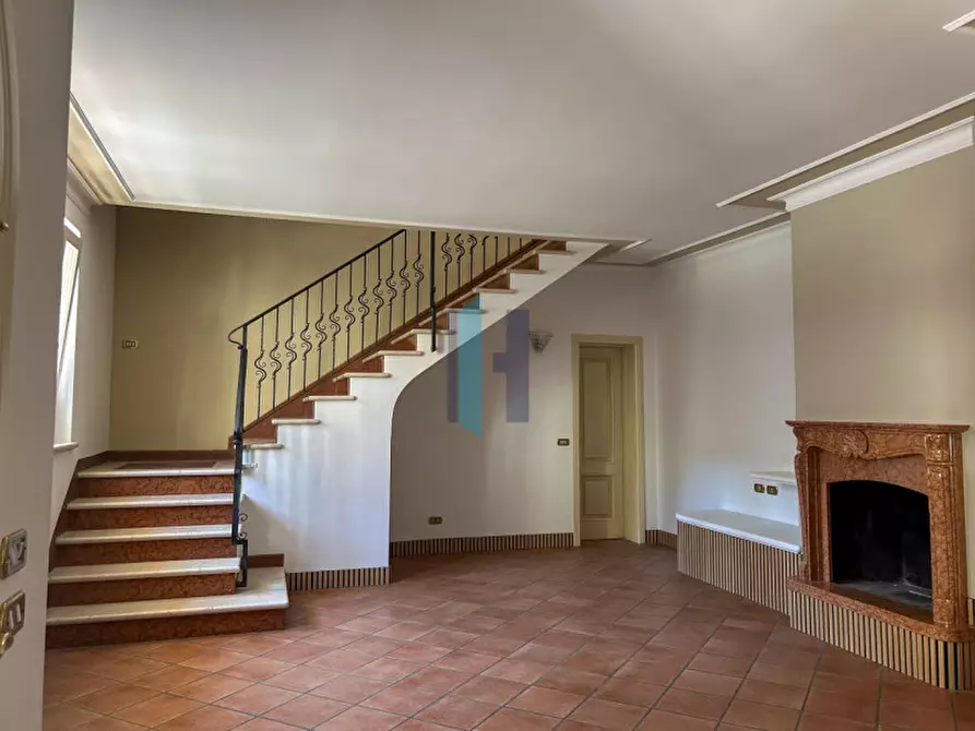 Immagine 4 di Villetta a schiera in affitto  a Travagliato