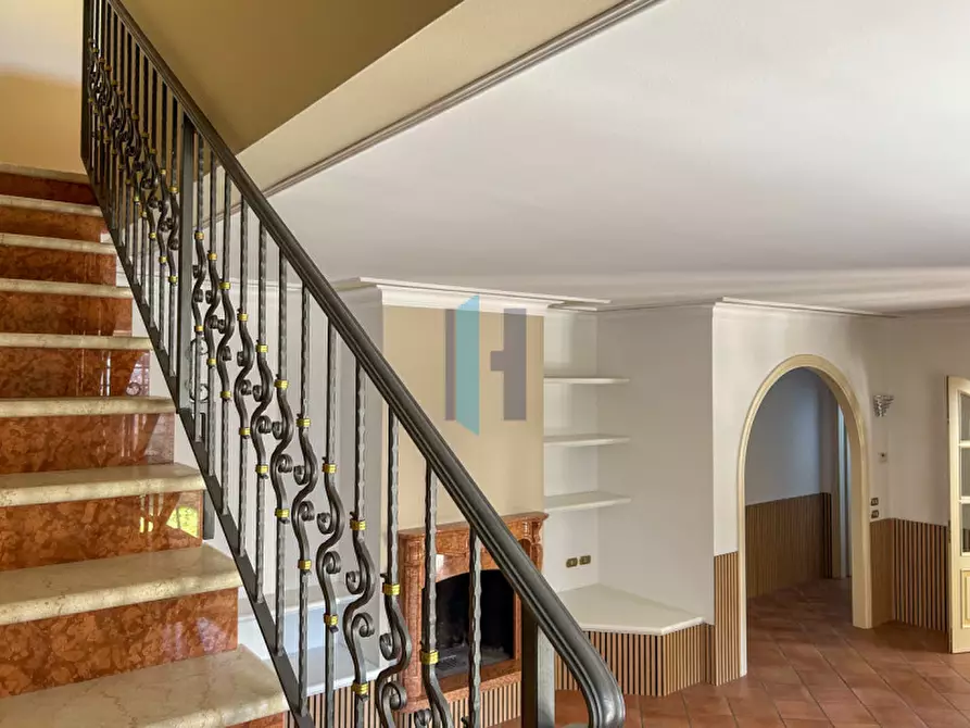 Immagine 11 di Villetta a schiera in affitto  a Travagliato