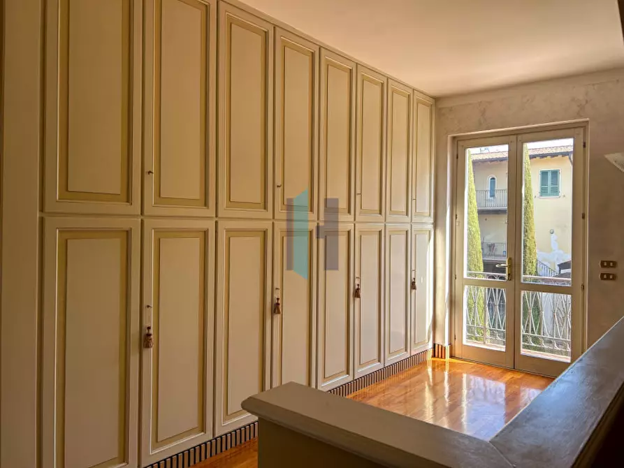 Immagine 20 di Villetta a schiera in affitto  a Travagliato