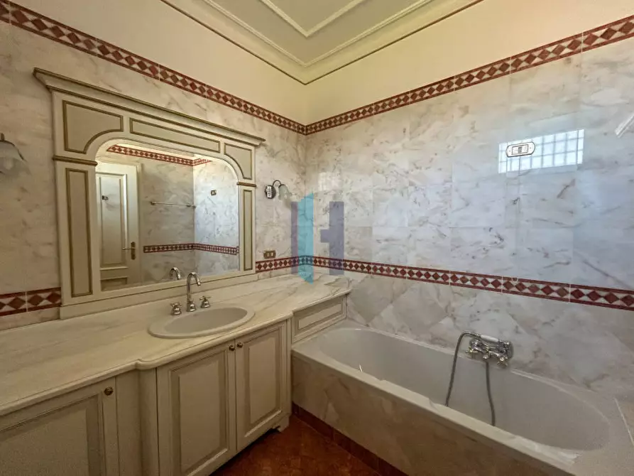 Immagine 25 di Villetta a schiera in affitto  a Travagliato