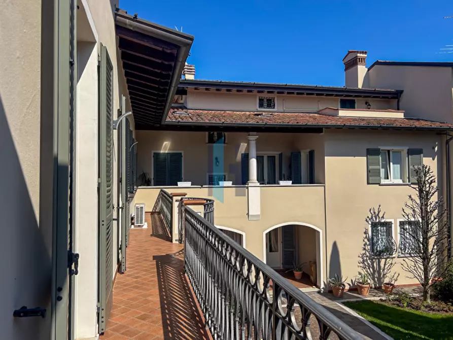 Immagine 28 di Villetta a schiera in affitto  a Travagliato